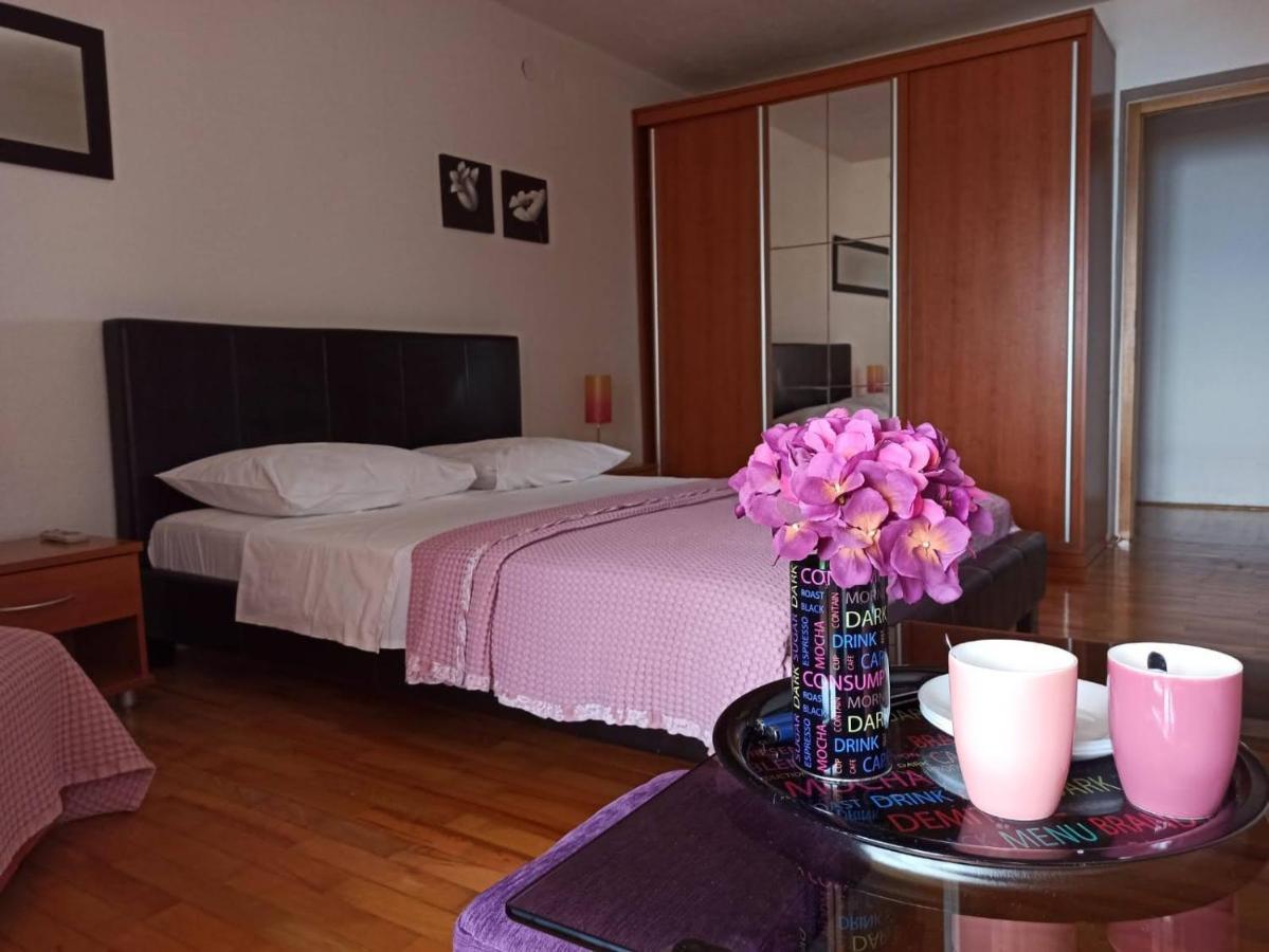Guest House Mijo Sokol Brela Dış mekan fotoğraf