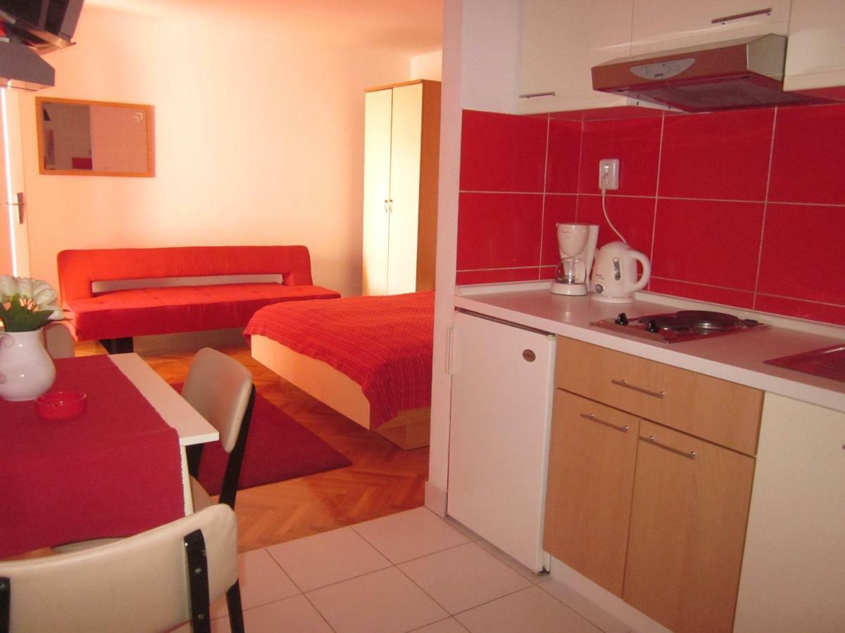 Guest House Mijo Sokol Brela Dış mekan fotoğraf